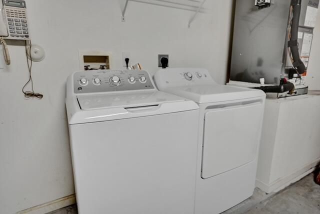 待售: $514,999 (3 贝兹, 2 浴室, 1325 平方英尺)