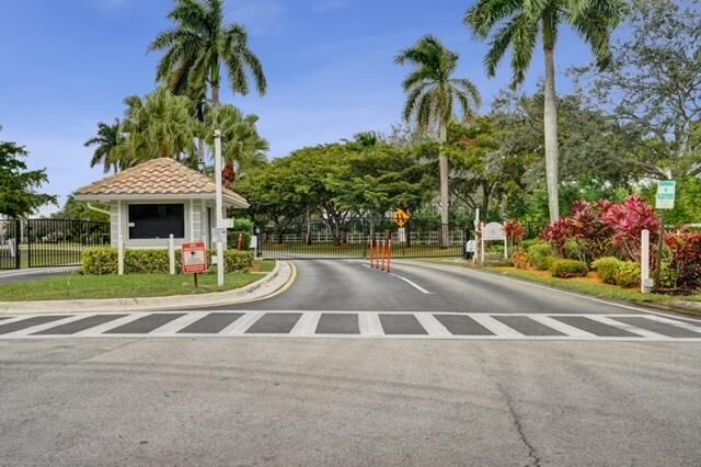 待售: $514,999 (3 贝兹, 2 浴室, 1325 平方英尺)