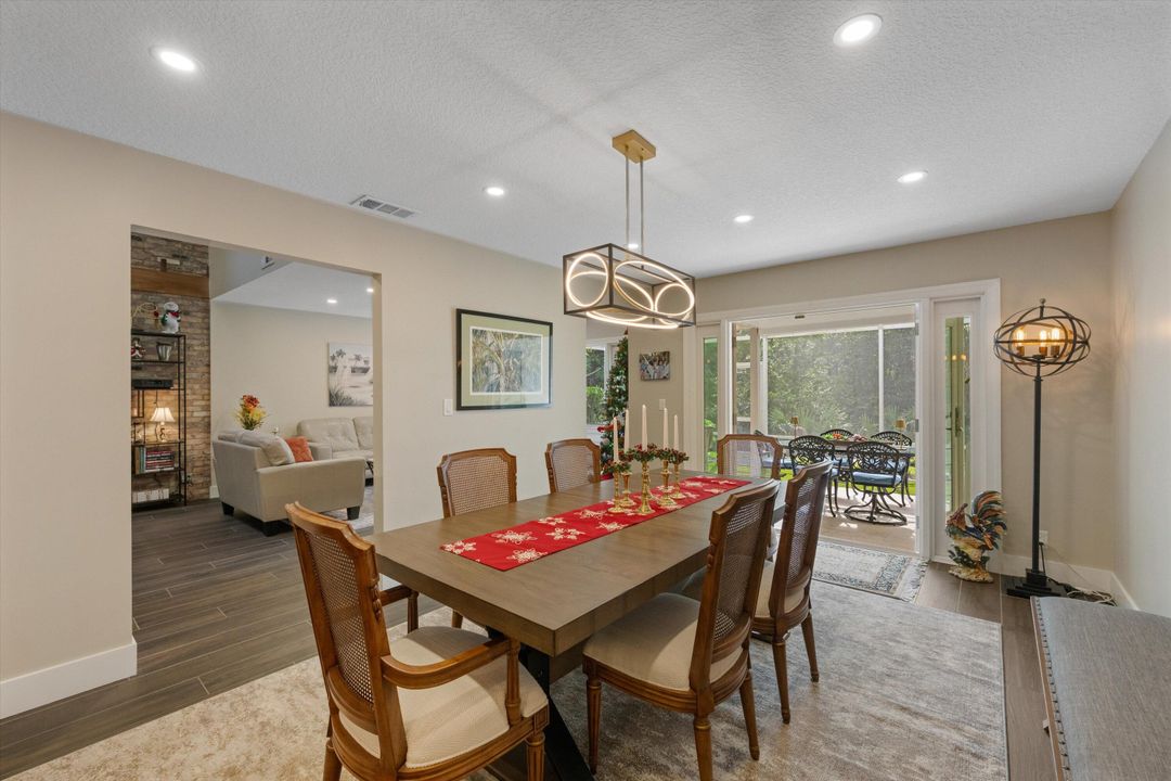 En Venta: $599,000 (3 camas, 2 baños, 1754 Pies cuadrados)