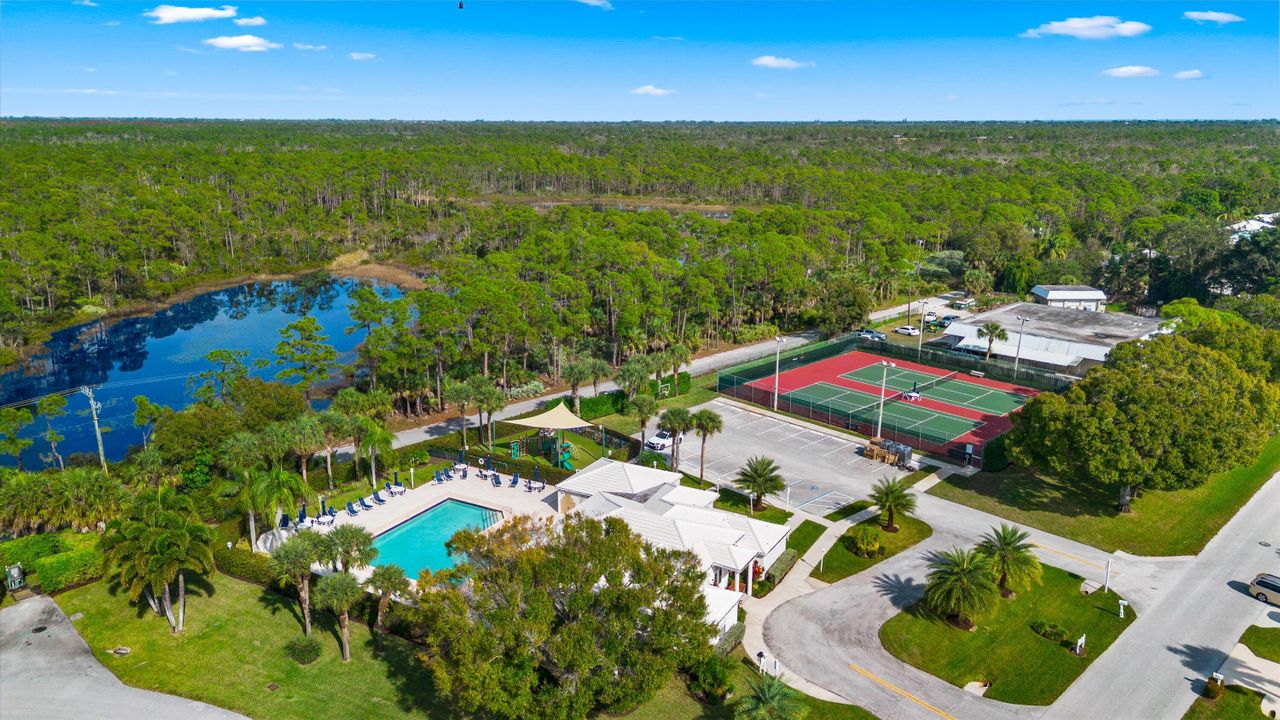 En Venta: $599,000 (3 camas, 2 baños, 1754 Pies cuadrados)