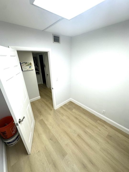 En Venta: $359,000 (1 camas, 1 baños, 785 Pies cuadrados)