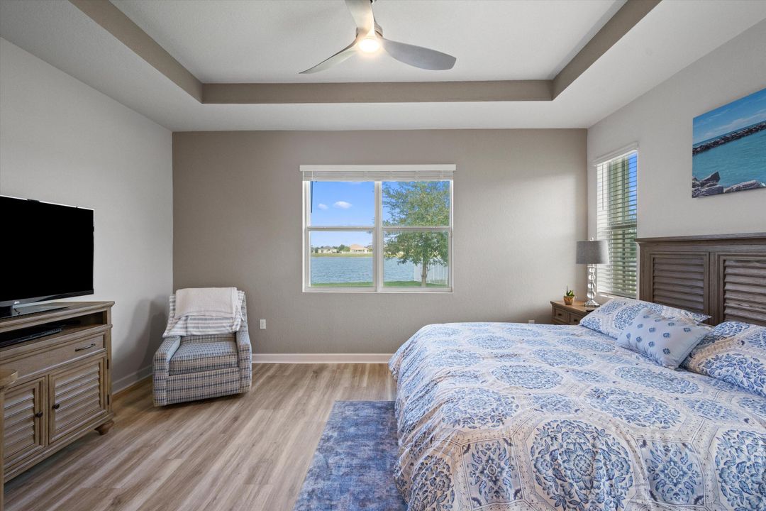 待售: $409,900 (3 贝兹, 3 浴室, 2210 平方英尺)