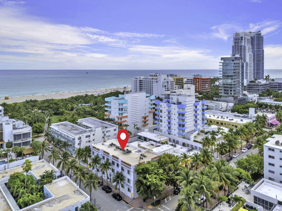 For Sale: $425,000 (1 beds, 1 baths, 504 Square Feet)