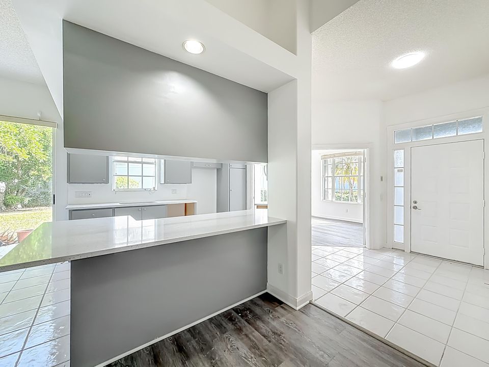 待售: $365,000 (3 贝兹, 2 浴室, 1849 平方英尺)