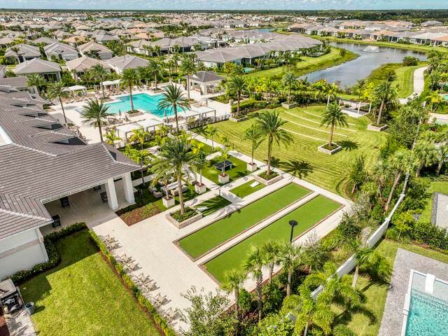 For Sale: $1,200,000 (3 beds, 2 baths, 2434 Square Feet)