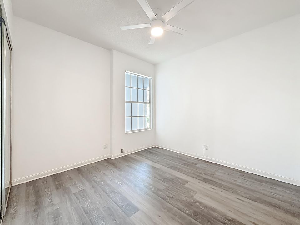 待售: $365,000 (3 贝兹, 2 浴室, 1849 平方英尺)