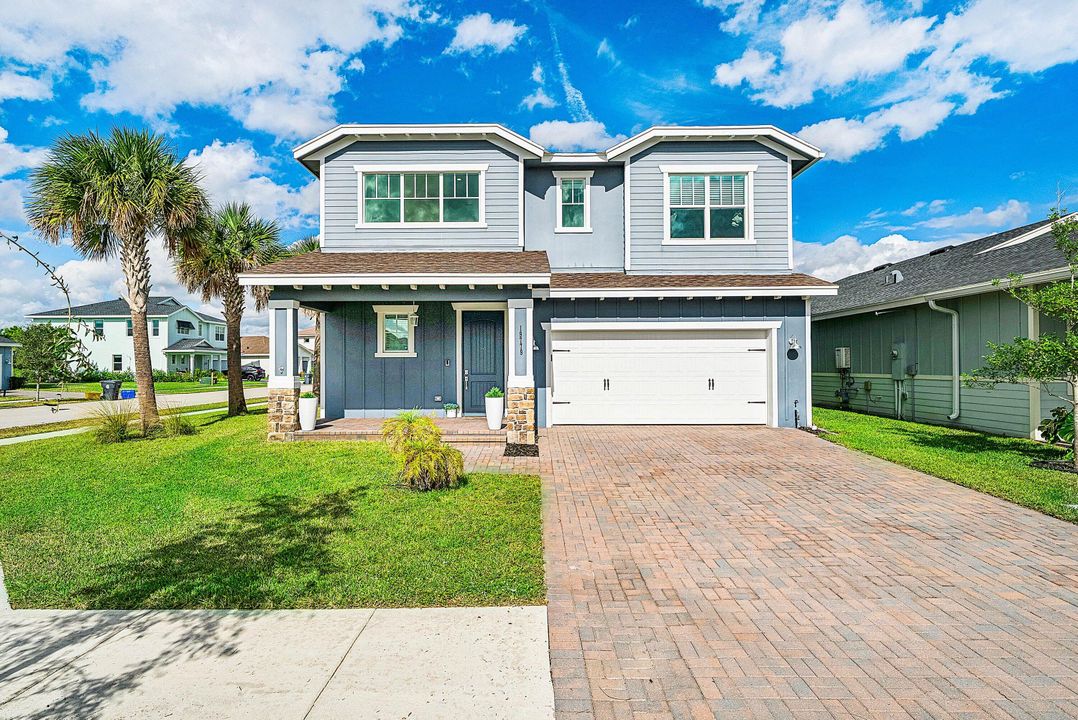 待售: $680,000 (4 贝兹, 3 浴室, 2401 平方英尺)