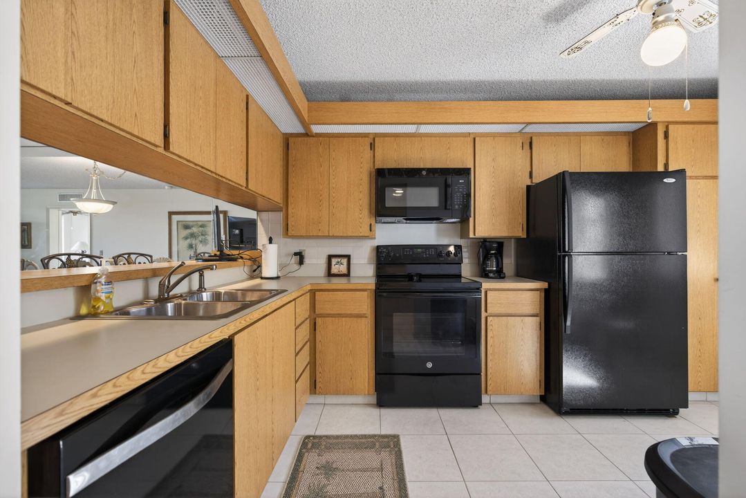 En Venta: $210,000 (2 camas, 2 baños, 1385 Pies cuadrados)