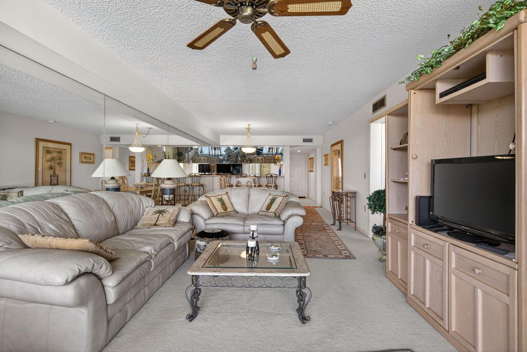 En Venta: $210,000 (2 camas, 2 baños, 1385 Pies cuadrados)