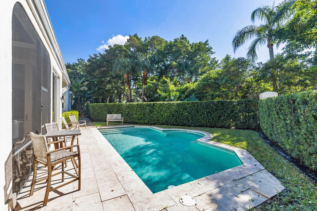 待售: $1,599,000 (3 贝兹, 3 浴室, 2099 平方英尺)