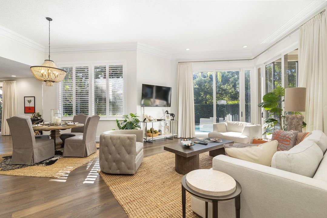 待售: $1,599,000 (3 贝兹, 3 浴室, 2099 平方英尺)