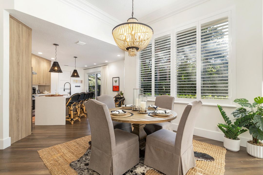 待售: $1,599,000 (3 贝兹, 3 浴室, 2099 平方英尺)