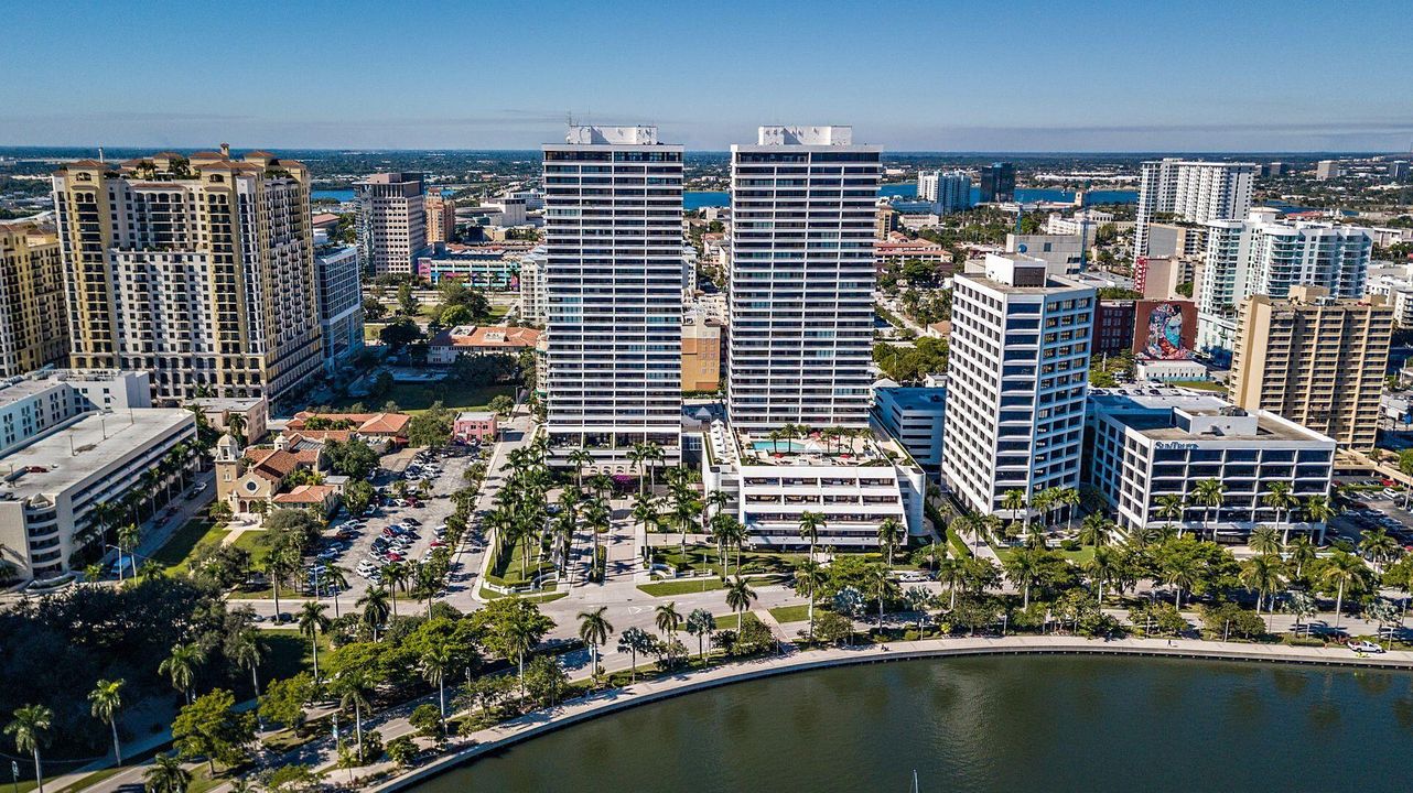 For Rent: $9,500 (2 beds, 2 baths, 1927 Square Feet)