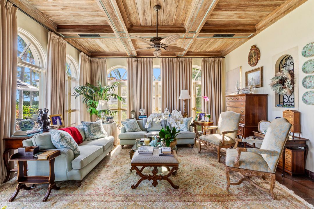 For Sale: $17,900,000 (4 beds, 3 baths, 3910 Square Feet)