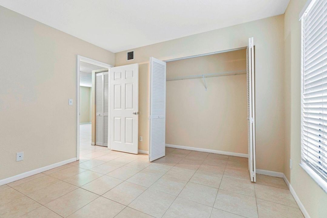 В аренду: $1,795 (2 спален, 1 ванн, 792 Квадратных фут)