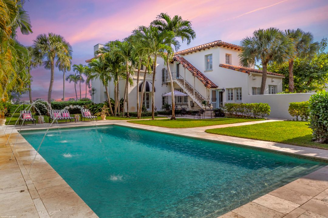 For Sale: $17,900,000 (4 beds, 3 baths, 3910 Square Feet)