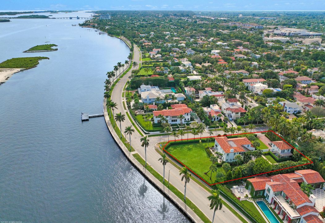 For Sale: $17,900,000 (4 beds, 3 baths, 3910 Square Feet)