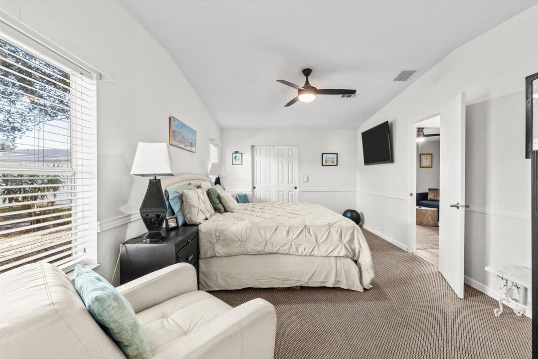 待售: $167,900 (2 贝兹, 2 浴室, 1484 平方英尺)