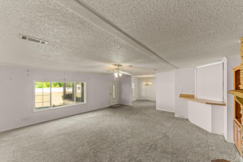 На продажу: $175,000 (3 спален, 2 ванн, 1920 Квадратных фут)