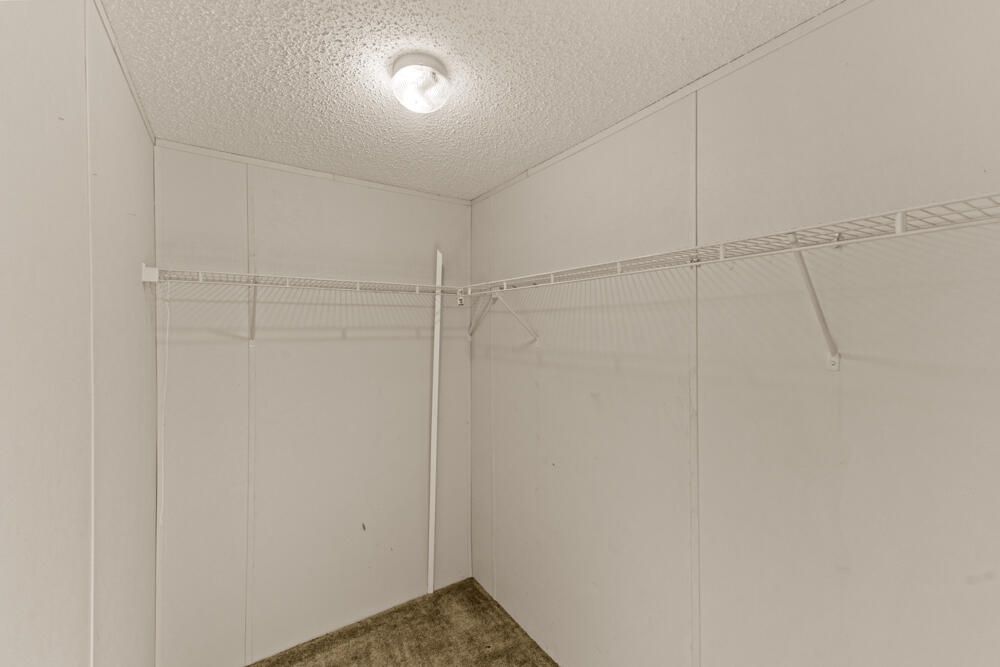 На продажу: $175,000 (3 спален, 2 ванн, 1920 Квадратных фут)