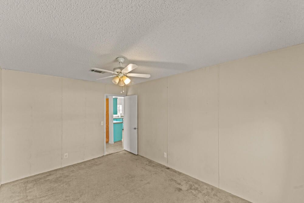 На продажу: $175,000 (3 спален, 2 ванн, 1920 Квадратных фут)