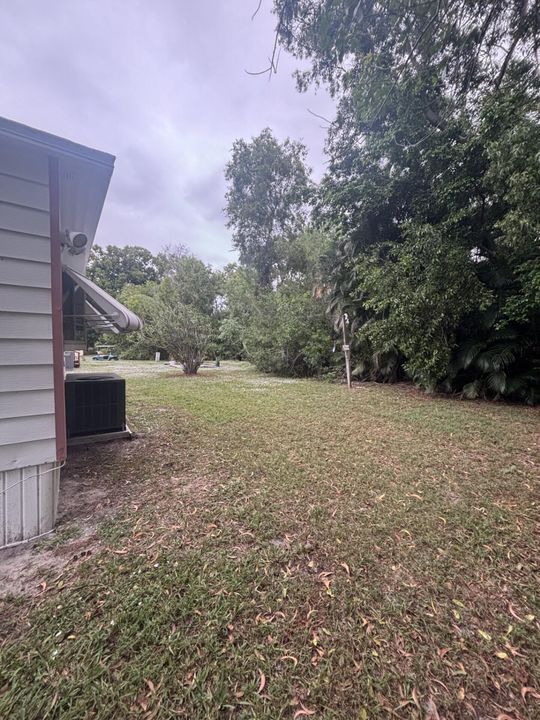 待售: $47,900 (2 贝兹, 2 浴室, 1564 平方英尺)