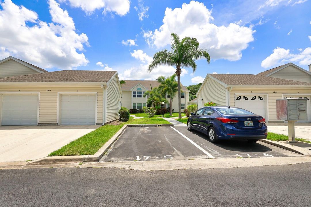 For Rent: $2,000 (2 beds, 2 baths, 1284 Square Feet)