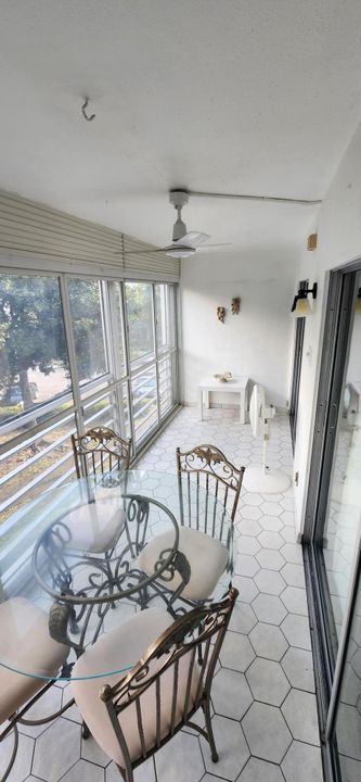 待售: $169,900 (2 贝兹, 2 浴室, 1156 平方英尺)