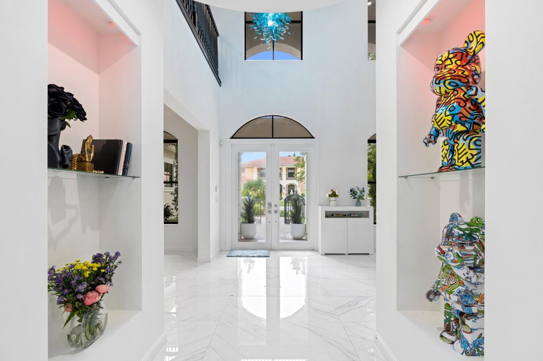 En Venta: $1,600,000 (6 camas, 4 baños, 4616 Pies cuadrados)