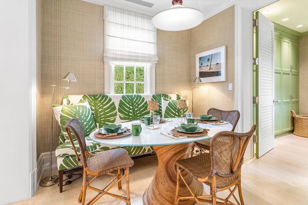 For Sale: $17,750,000 (5 beds, 6 baths, 5548 Square Feet)