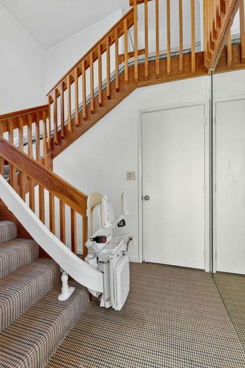 En Venta: $265,000 (2 camas, 2 baños, 1385 Pies cuadrados)