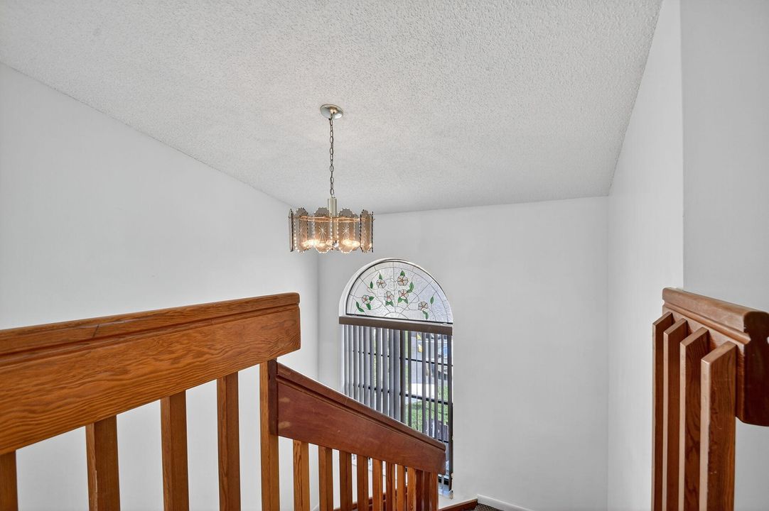 En Venta: $265,000 (2 camas, 2 baños, 1385 Pies cuadrados)