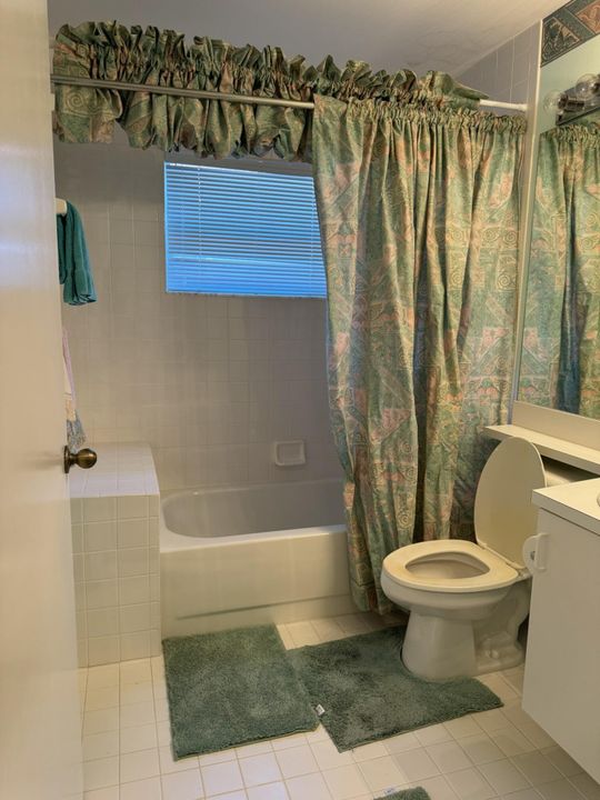 For Sale: $339,000 (2 beds, 2 baths, 1175 Square Feet)