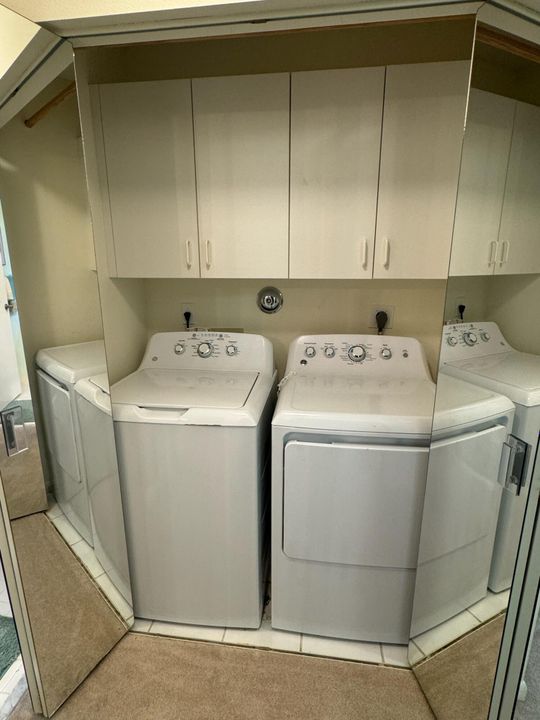 For Sale: $339,000 (2 beds, 2 baths, 1175 Square Feet)