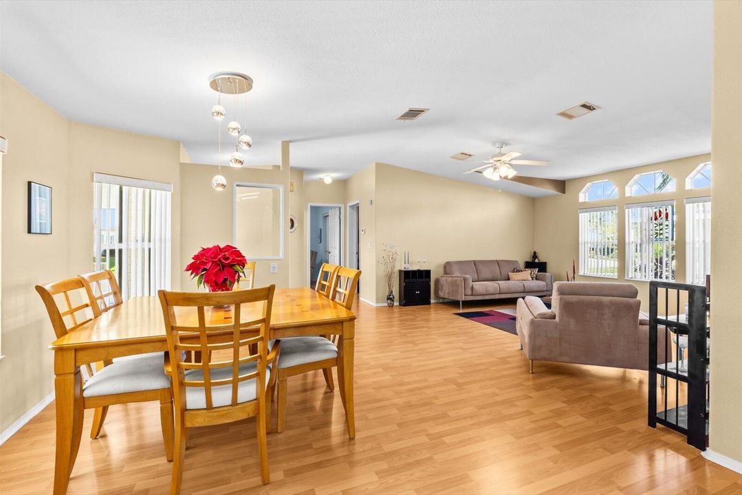 For Sale: $195,000 (3 beds, 2 baths, 1823 Square Feet)