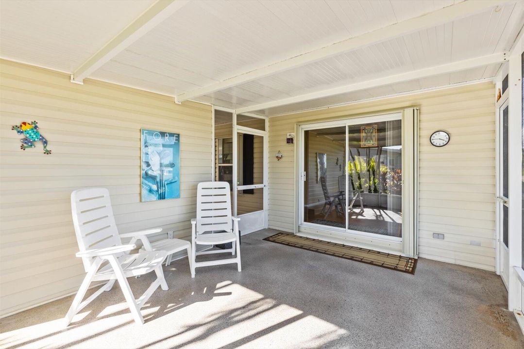 For Sale: $195,000 (3 beds, 2 baths, 1823 Square Feet)