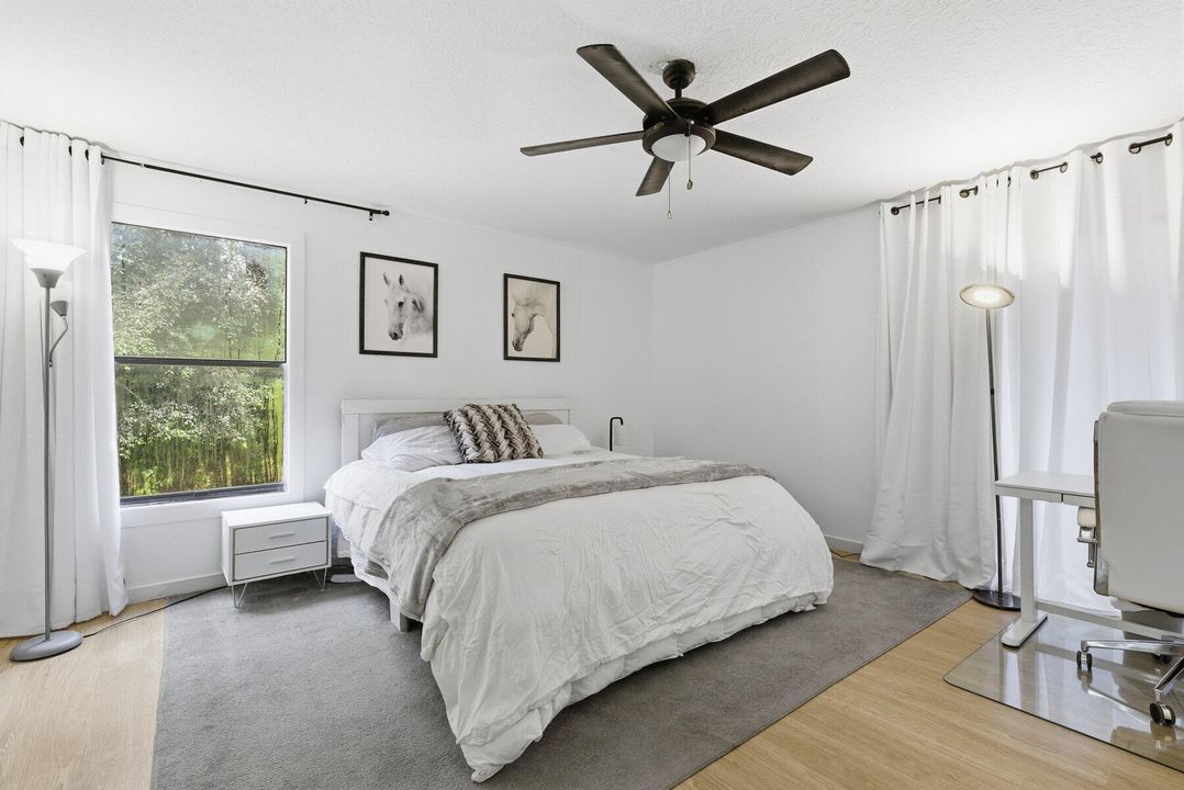 For Sale: $529,999 (3 beds, 2 baths, 1562 Square Feet)