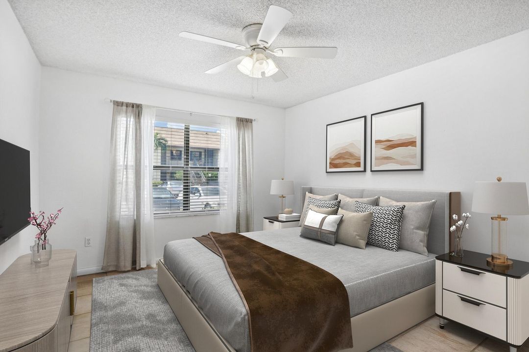 待售: $199,900 (2 贝兹, 2 浴室, 1220 平方英尺)