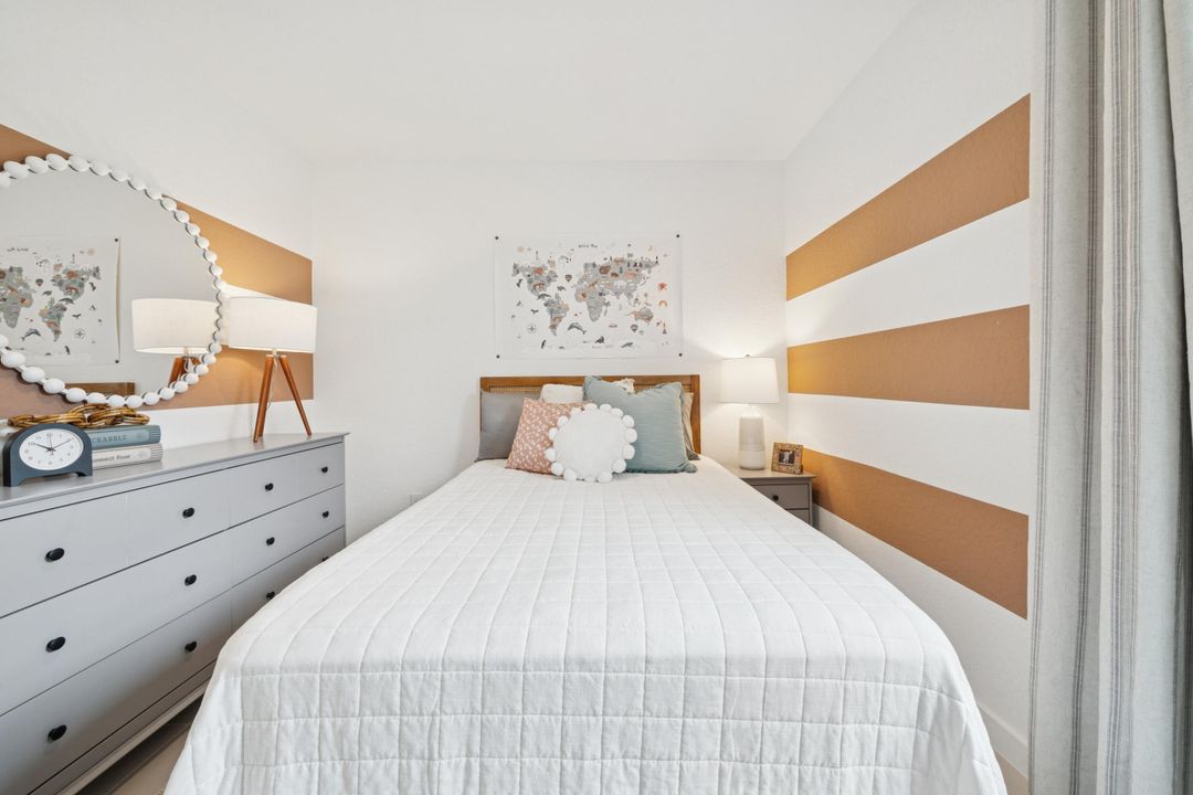 For Sale: $344,995 (4 beds, 3 baths, 1609 Square Feet)