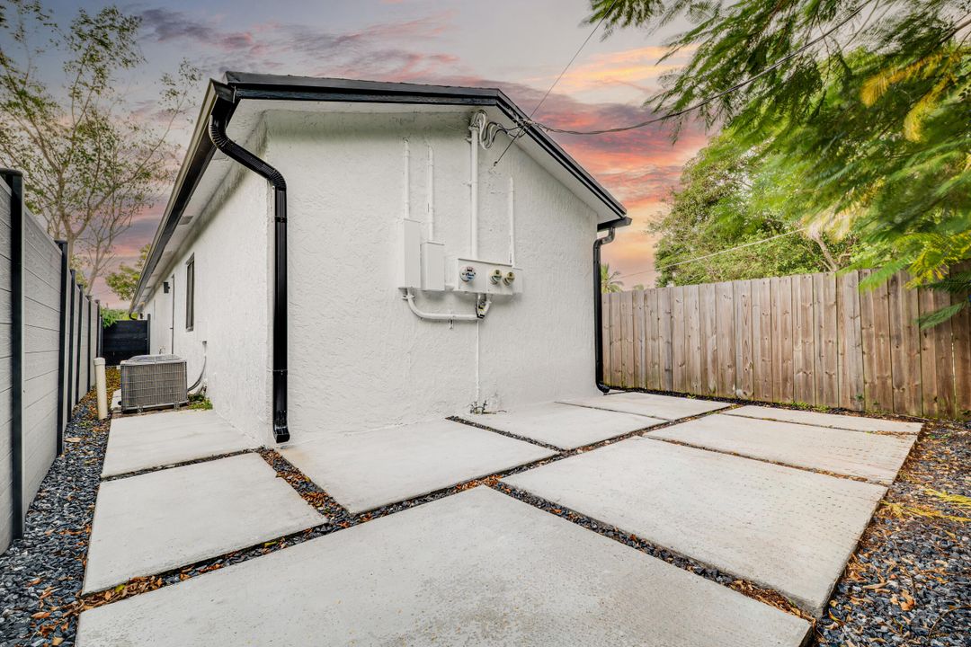 For Sale: $650,000 (0 beds, 0 baths, 1350 Square Feet)