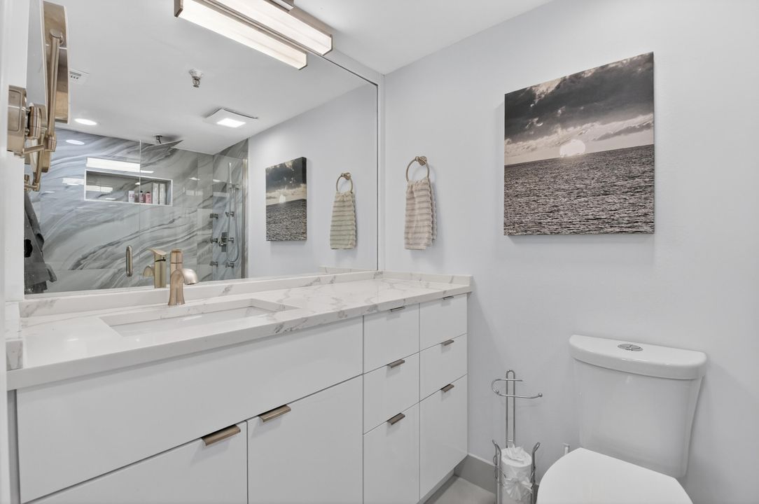 待售: $349,000 (2 贝兹, 2 浴室, 1054 平方英尺)