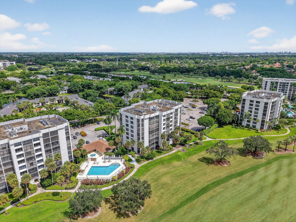 待售: $349,000 (2 贝兹, 2 浴室, 1054 平方英尺)