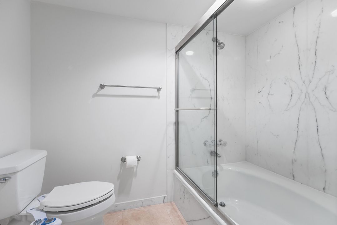 出租: $4,800 (2 贝兹, 2 浴室, 1500 平方英尺)