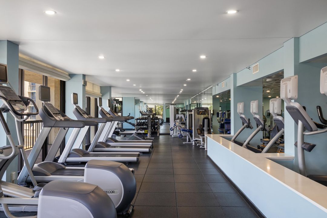 出租: $4,800 (2 贝兹, 2 浴室, 1500 平方英尺)