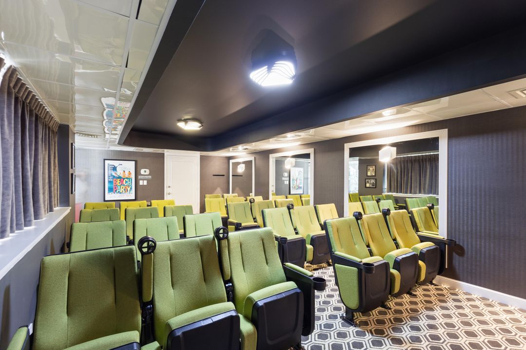 出租: $4,800 (2 贝兹, 2 浴室, 1500 平方英尺)