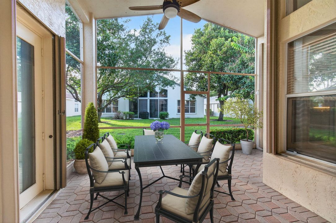 For Sale: $649,000 (3 beds, 2 baths, 2363 Square Feet)