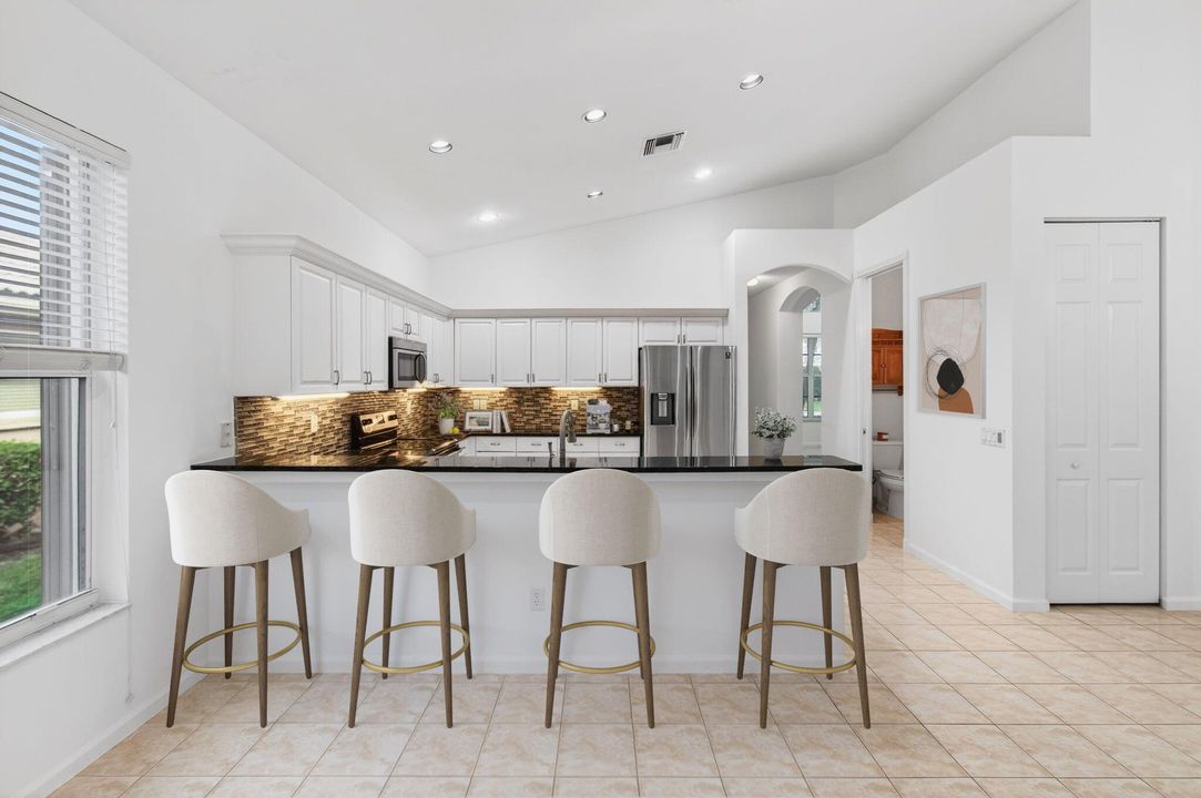 For Sale: $649,000 (3 beds, 2 baths, 2363 Square Feet)