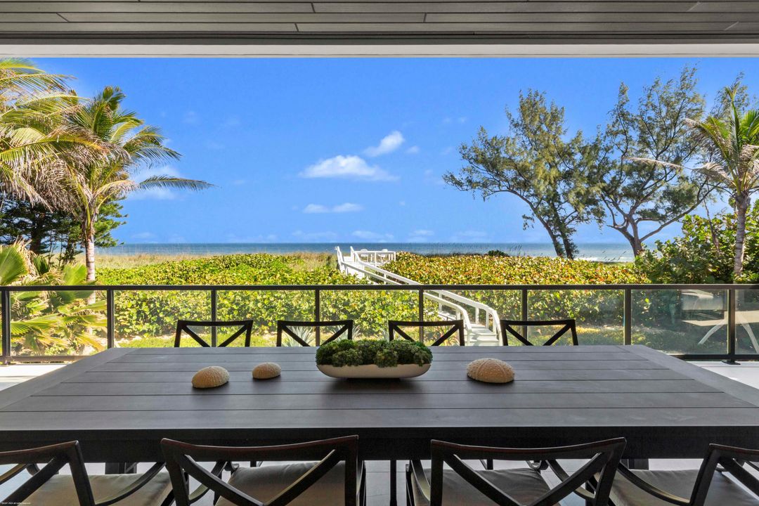 На продажу: $14,500,000 (4 спален, 6 ванн, 5965 Квадратных фут)