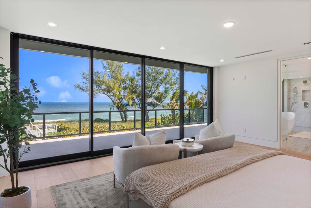 На продажу: $14,500,000 (4 спален, 6 ванн, 5965 Квадратных фут)