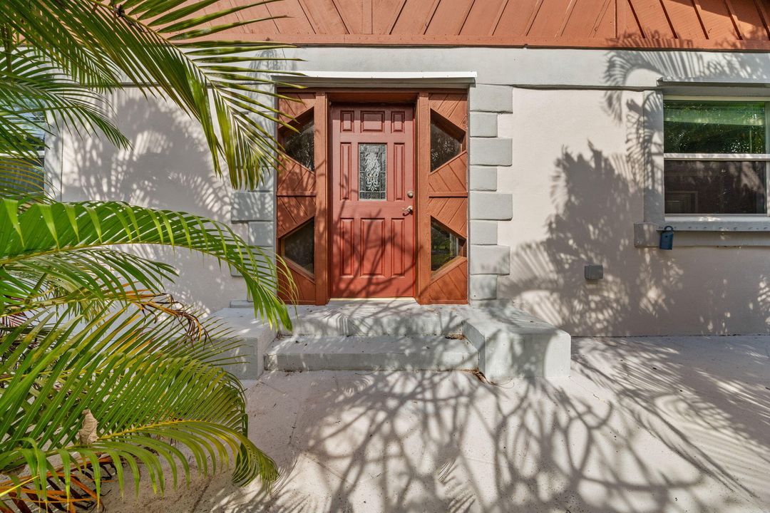 На продажу: $675,000 (2 спален, 1 ванн, 1130 Квадратных фут)